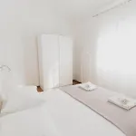 House Of Albina- 10 M Od Mora Vakantiehuis Zadar