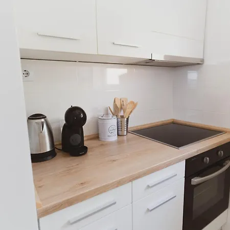 House Of Albina- 10 M Od Mora * Zára