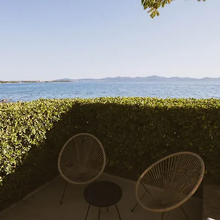 House Of Albina- 10 M Od Mora Ζαντάρ
