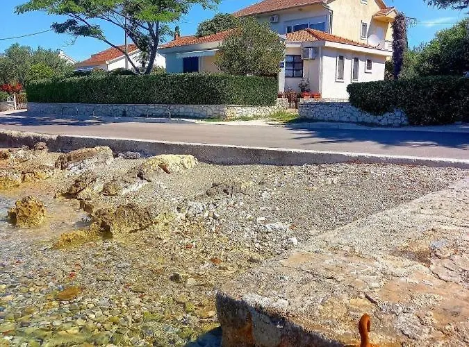 House Of Albina- 10 M Od Mora *