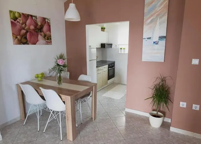 House Of Albina- 10 M Od Mora Vakantiehuis Zadar