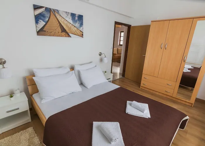 House Of Albina- 10 M Od Mora Zadar