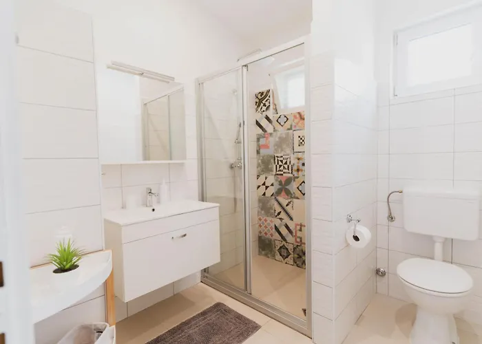 Vakantiehuis House Of Albina- 10 M Od Mora *